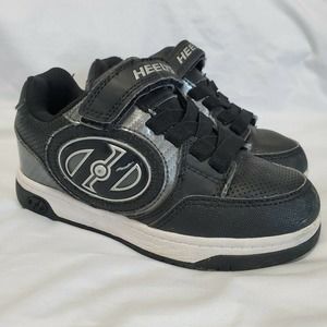Heelys Roller Shoes Plus X2 LIGHTED Youth Sz 2 Roller Skates Shoes HE100315